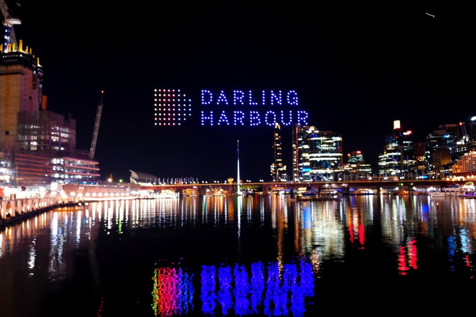 Drone Show darling Harbour2