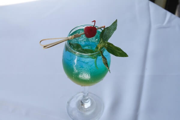 Indulge with Blackbird Cafe Hopping Bobbing $24 Easter Cocktails